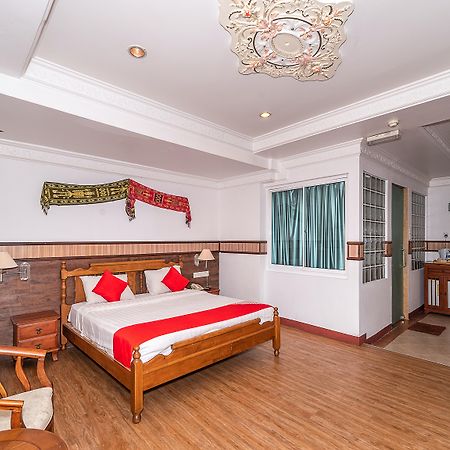 OYO 89864 Hotel Holiday Park Kota Kinabalu Dış mekan fotoğraf